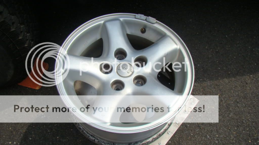 [Image: DSC02466.jpg]