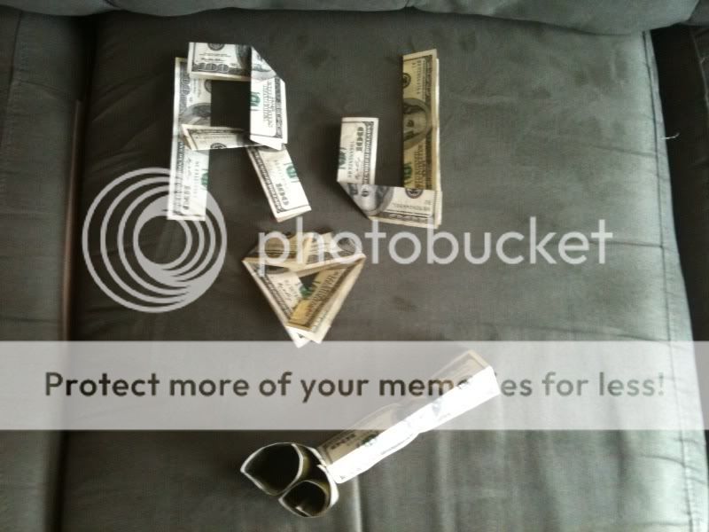 [Image: RJloves.jpg]