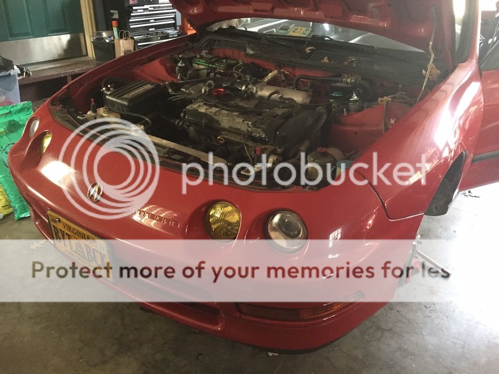 [Image: front%20bumper%20back%20on_zpsrh5ms9x5.jpg]