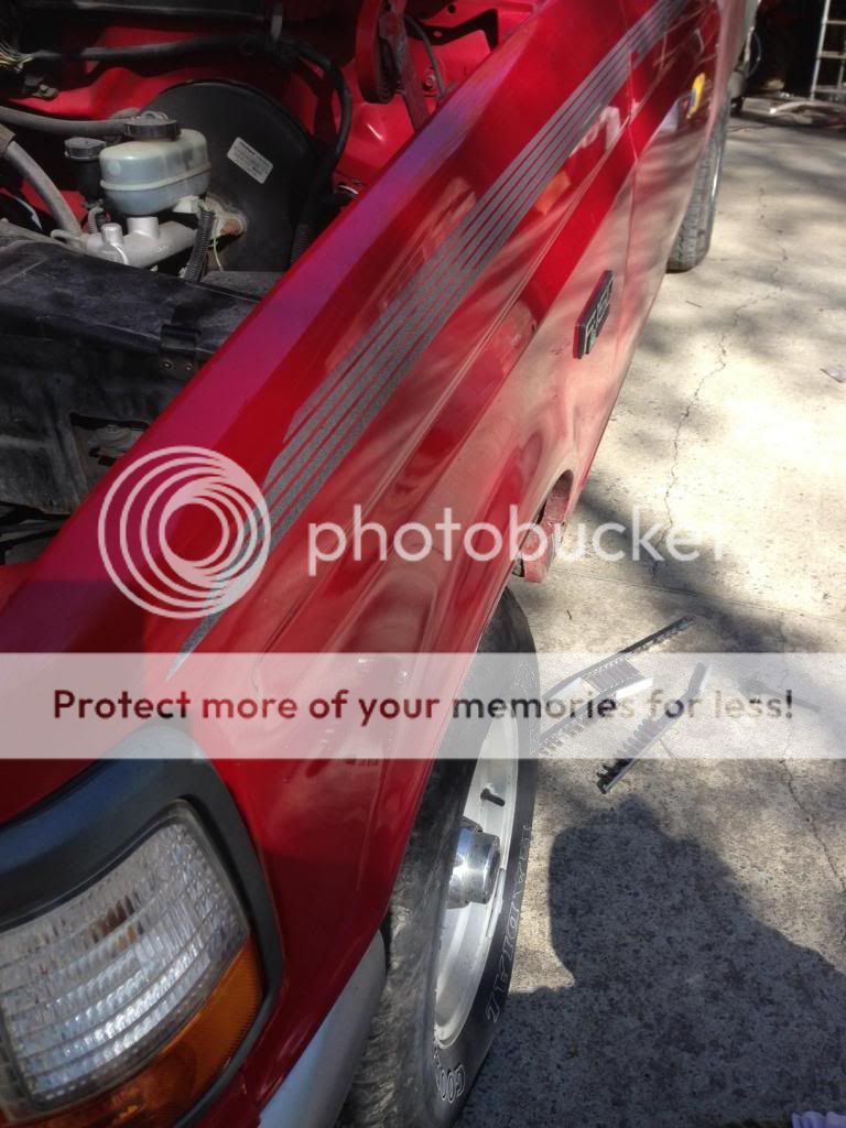 [Image: rustyfrontfender_zpsfd41e7c3.jpg]