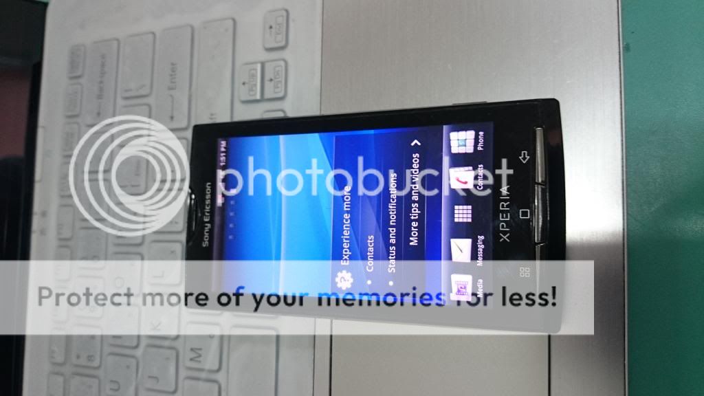 Cần bán Sony X10 đen - 4