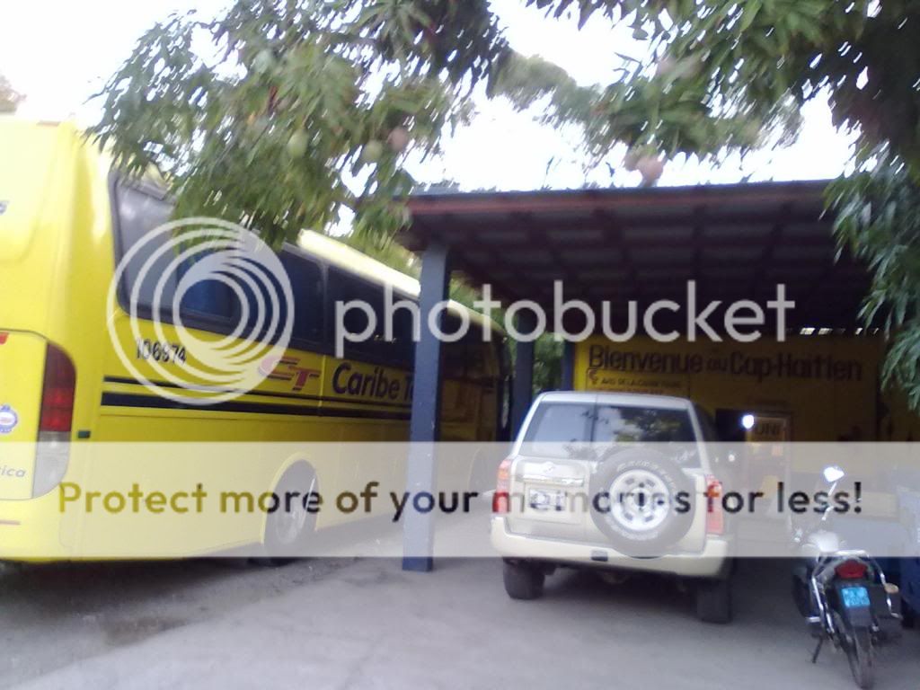 Гаити в начале Мая