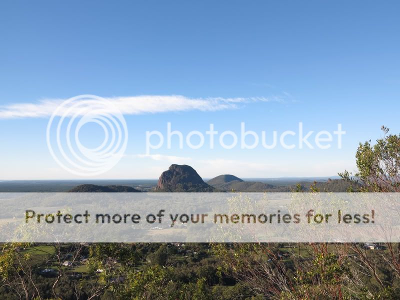 IMAGE: http://i883.photobucket.com/albums/ac33/ttlonline/m43/IMG_0660-JPEG.jpg