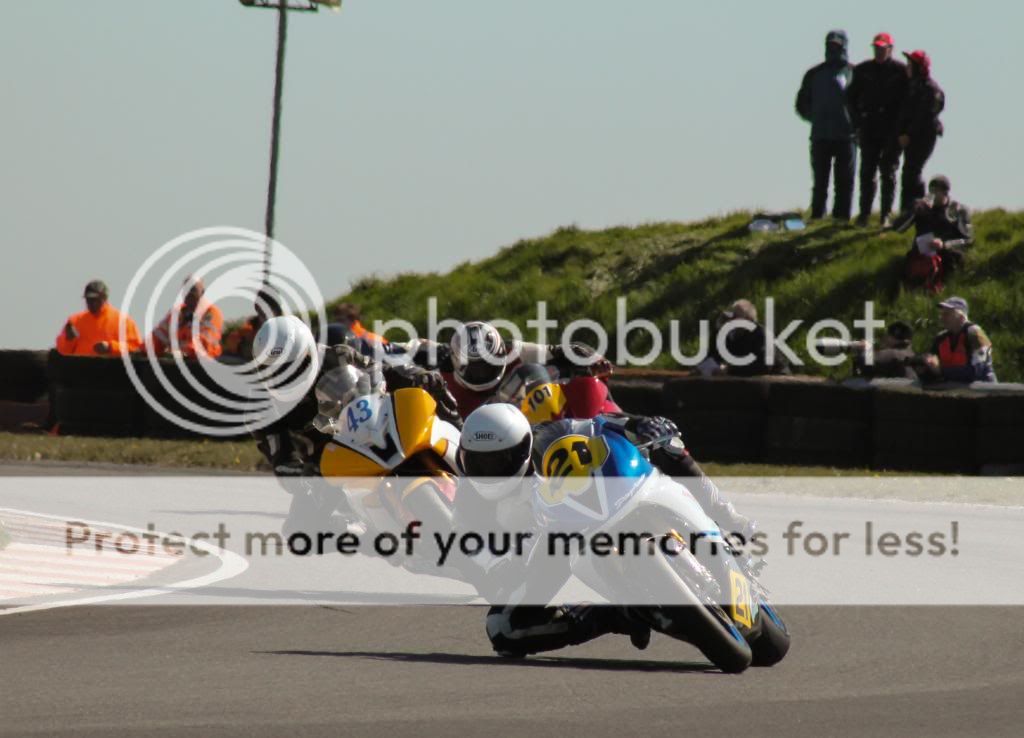 IMAGE: http://i883.photobucket.com/albums/ac37/gee_407/Mixed%20Motorsport/IMG_9101_cr_zps9600eb4b.jpg