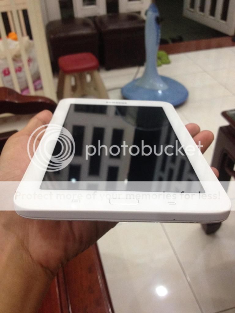 Galaxy Tab 3 Lite 8Gb Wifi fullbox bảo hành 10/2015. Nhiều đồ chơi kèm máy cực khủng - 1